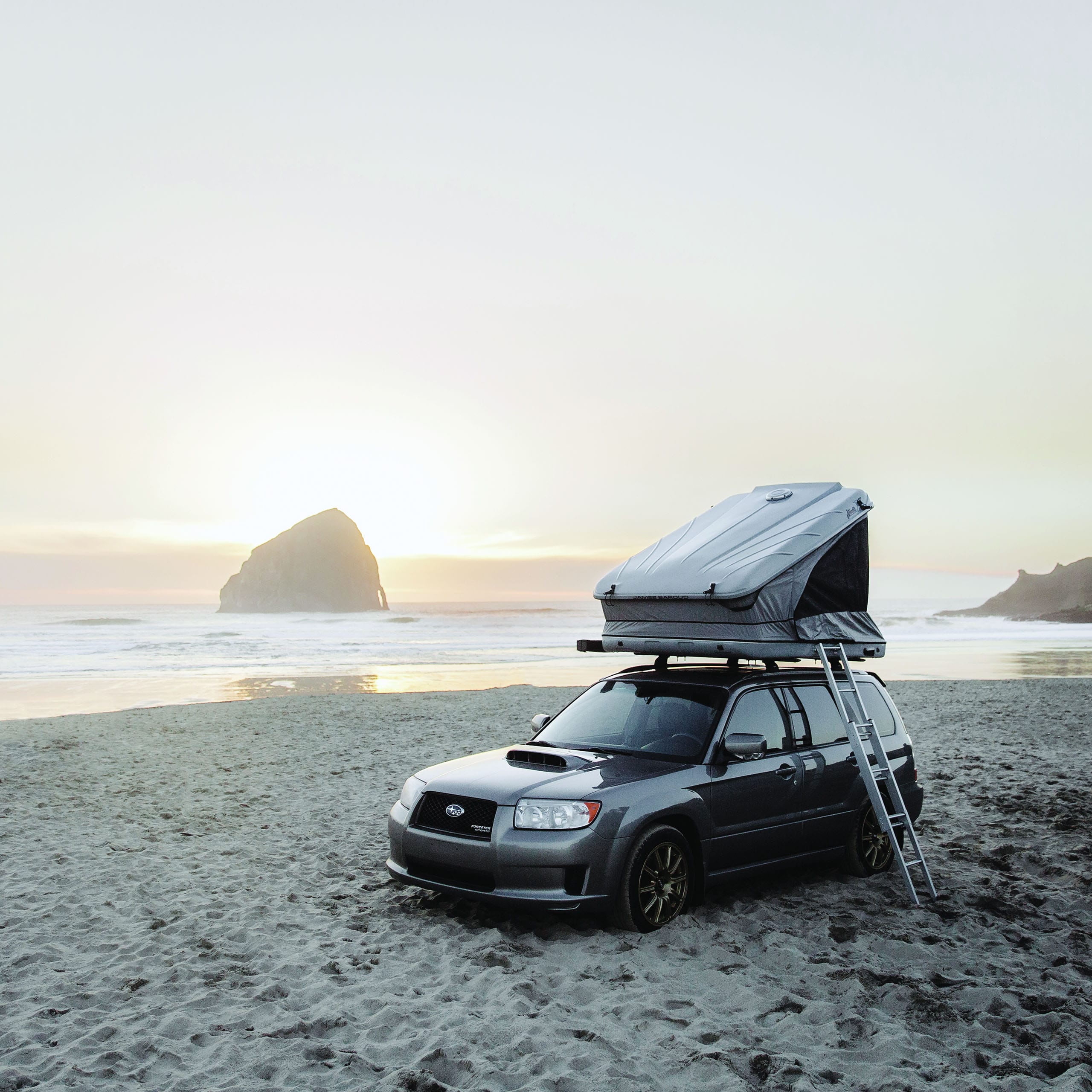 Tente de toit Space James Baroud