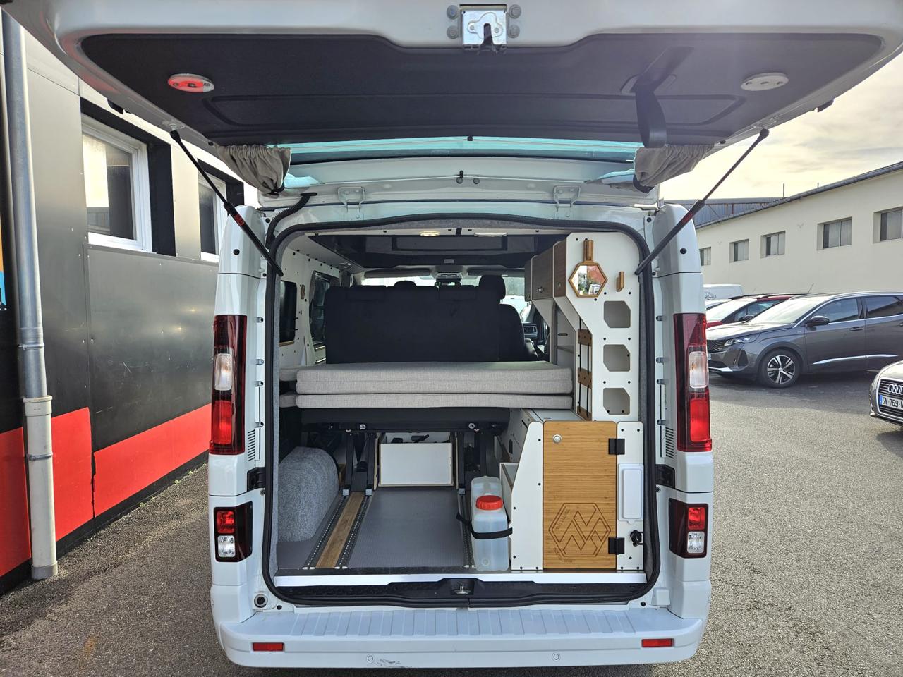 ref 288 renault 130 ch, boite manuelle 4 5 places finition ++++