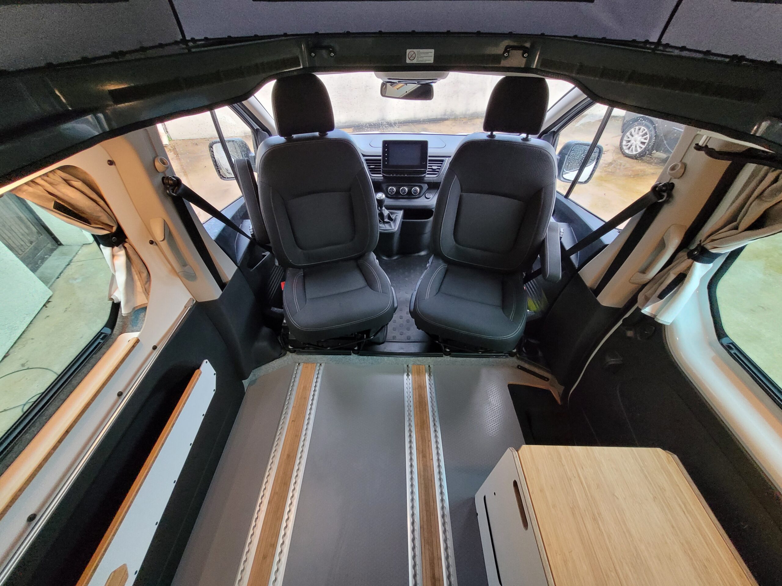 ref 595 renault 150 ch, boite manuelle, 4 5 places, finition grand confort, pack visibilité, pack easy park plus