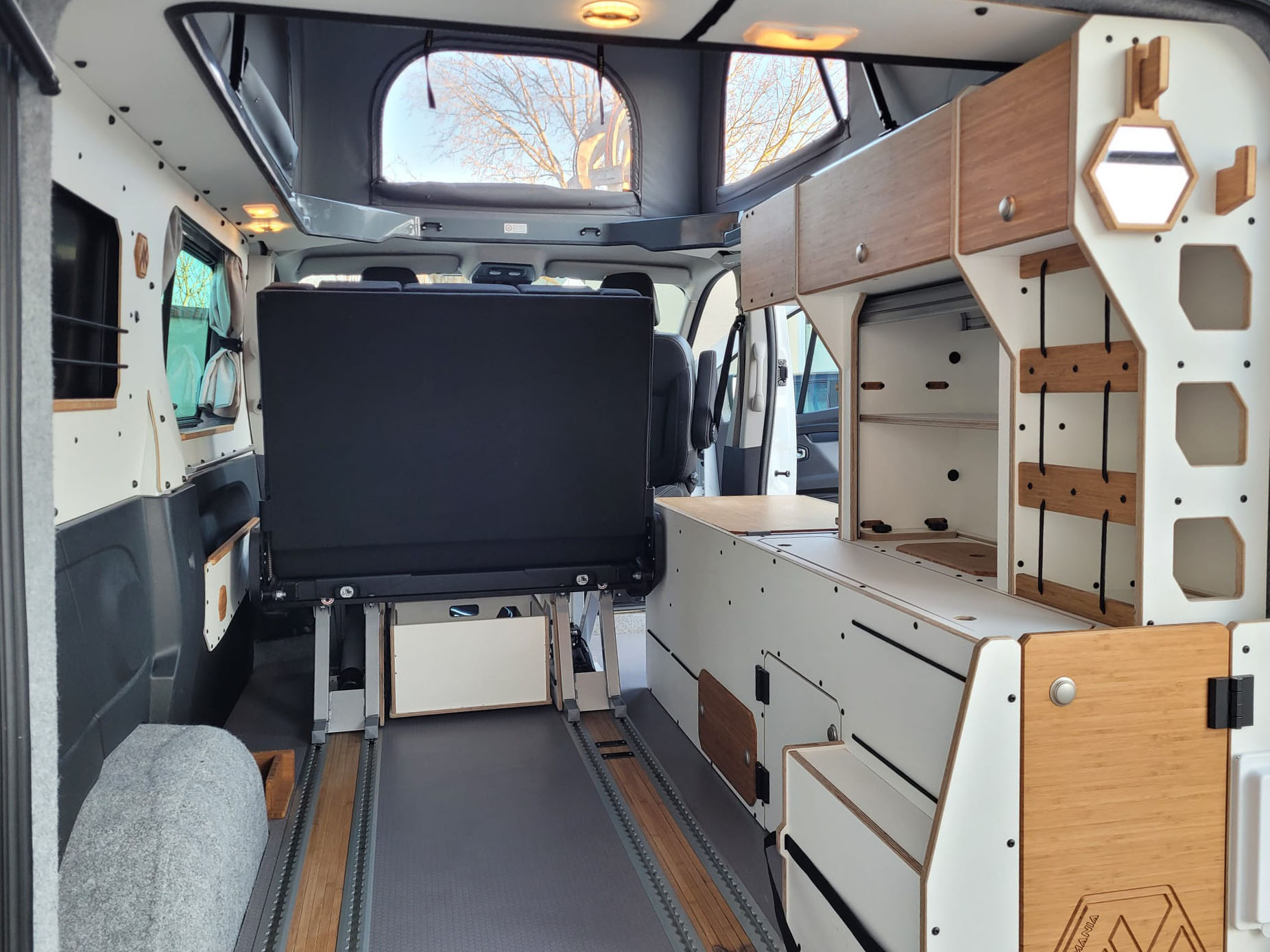 ref 595 renault 150 ch, boite manuelle, 4 5 places, finition grand confort, pack visibilité, pack easy park plus