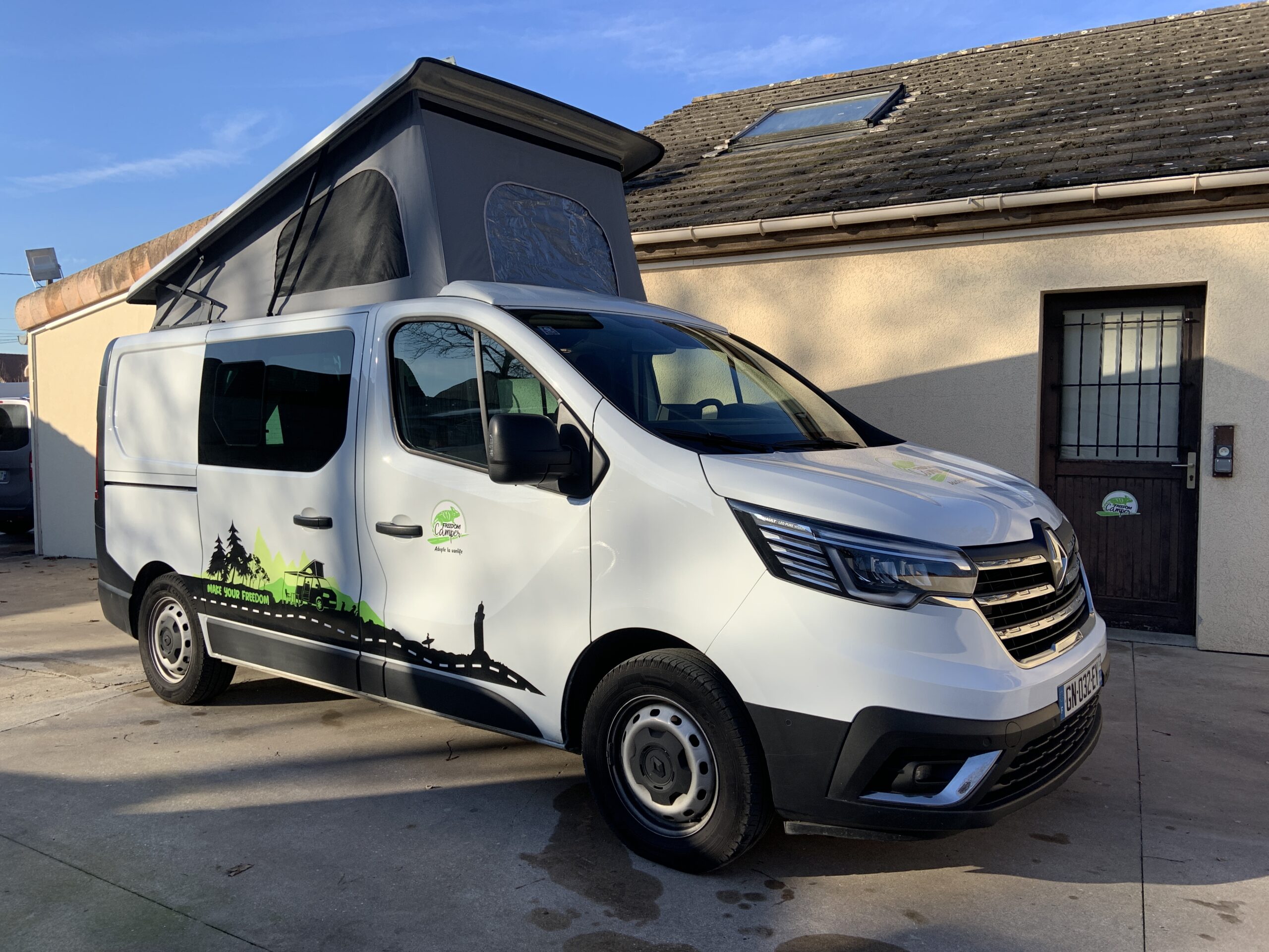 ref 595 renault 150 ch, boite manuelle, 4 5 places, finition grand confort, pack visibilité, pack easy park plus