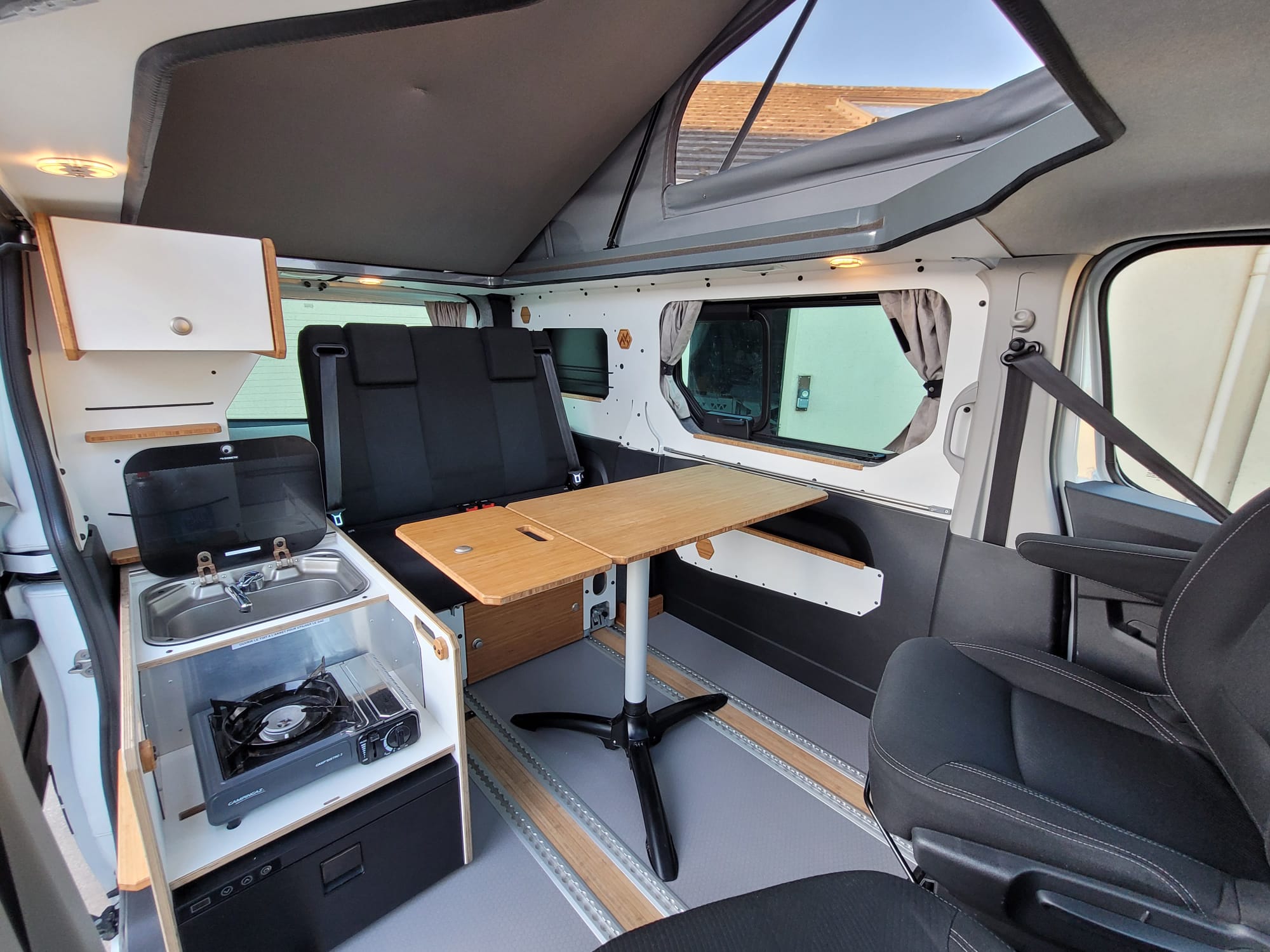 ref 595 renault 150 ch, boite manuelle, 4 5 places, finition grand confort, pack visibilité, pack easy park plus