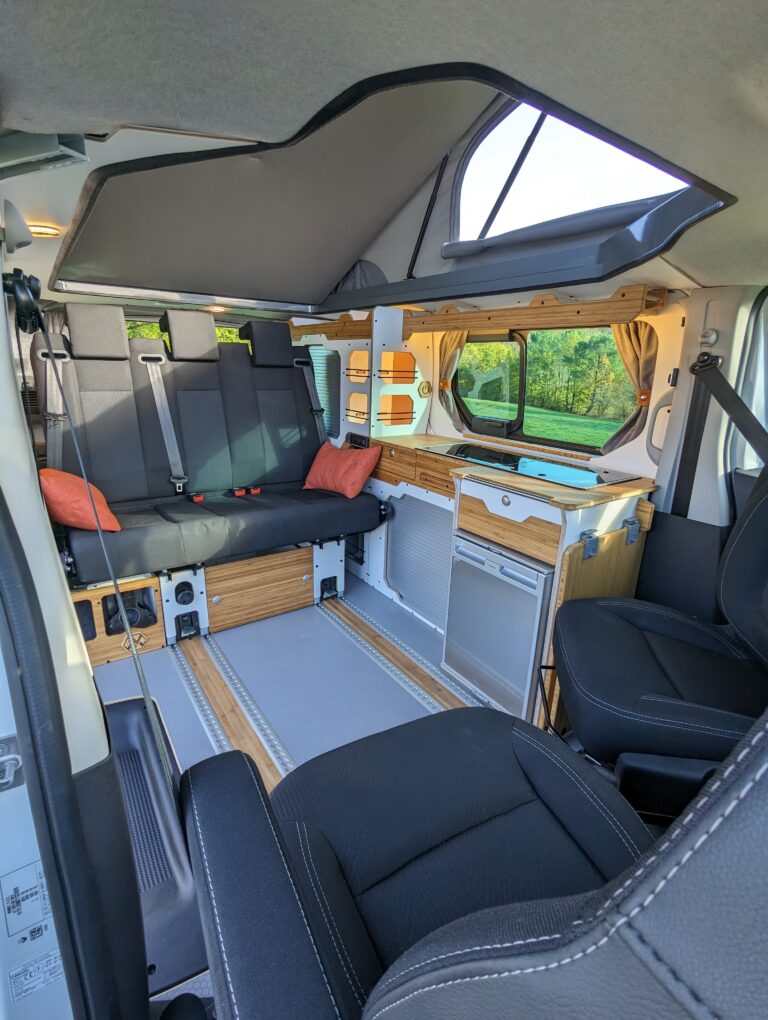 amenager van kit est vasp van mania.9